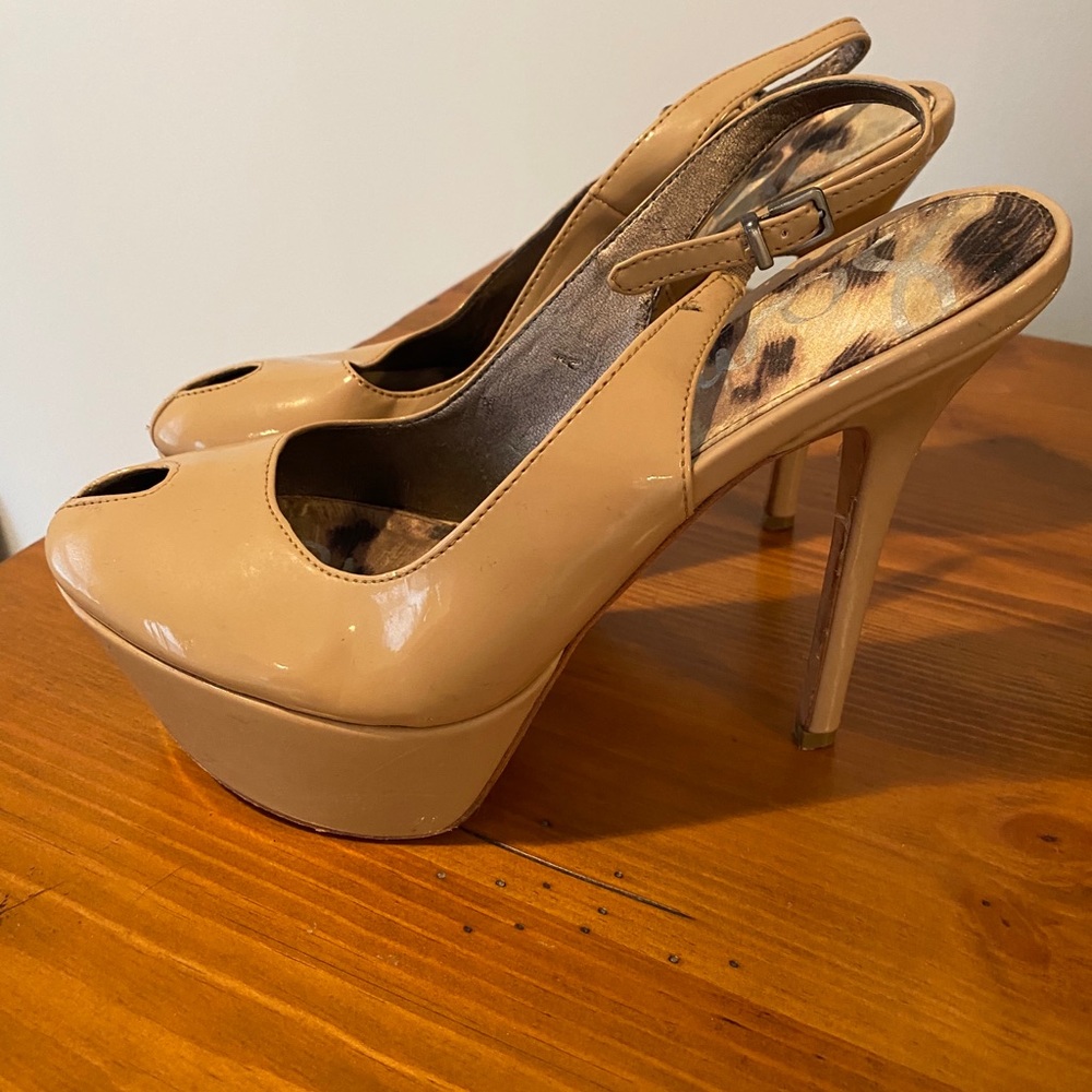 Nude platform heels